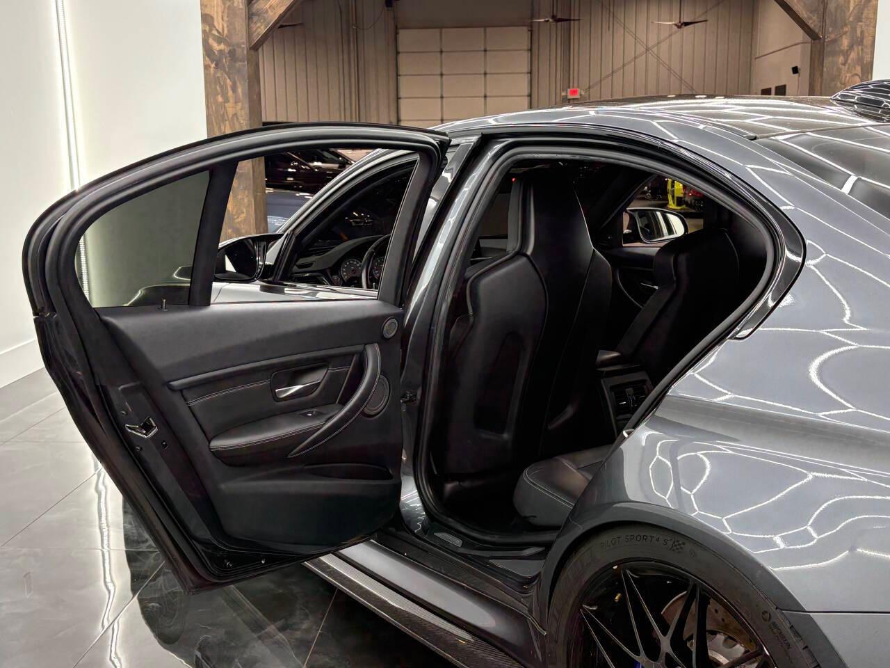 BMW M3 Base 2015