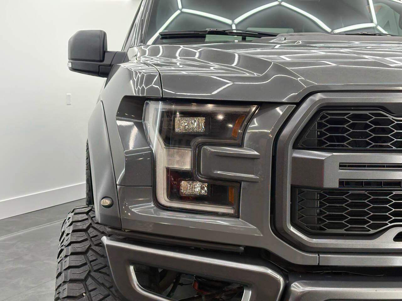 Ford F-150 Raptor SuperCrew 4WD 2020