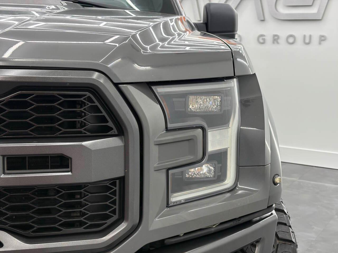 Ford F-150 Raptor SuperCrew 4WD 2020