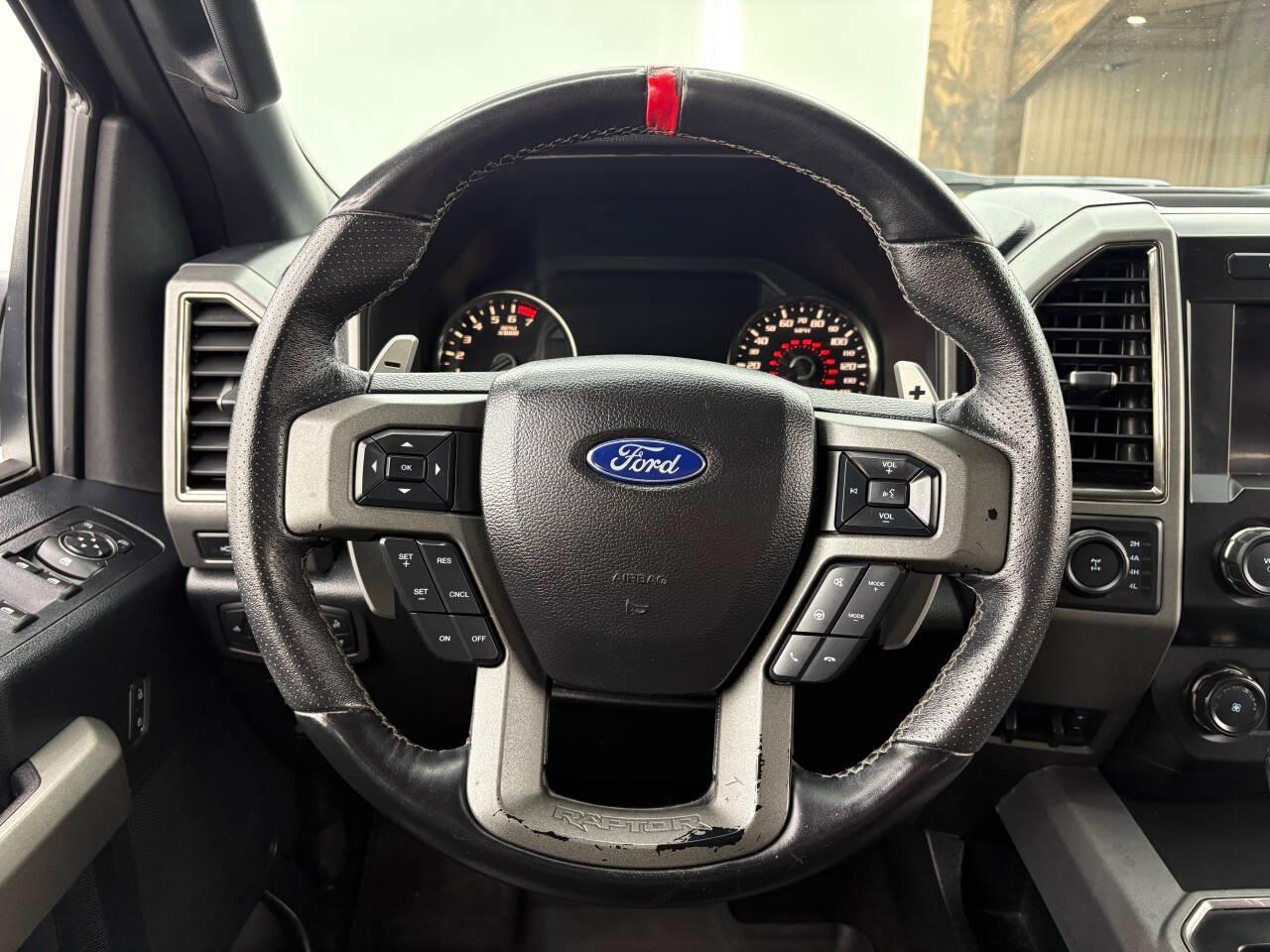 Ford F-150 Raptor SuperCrew 4WD 2020
