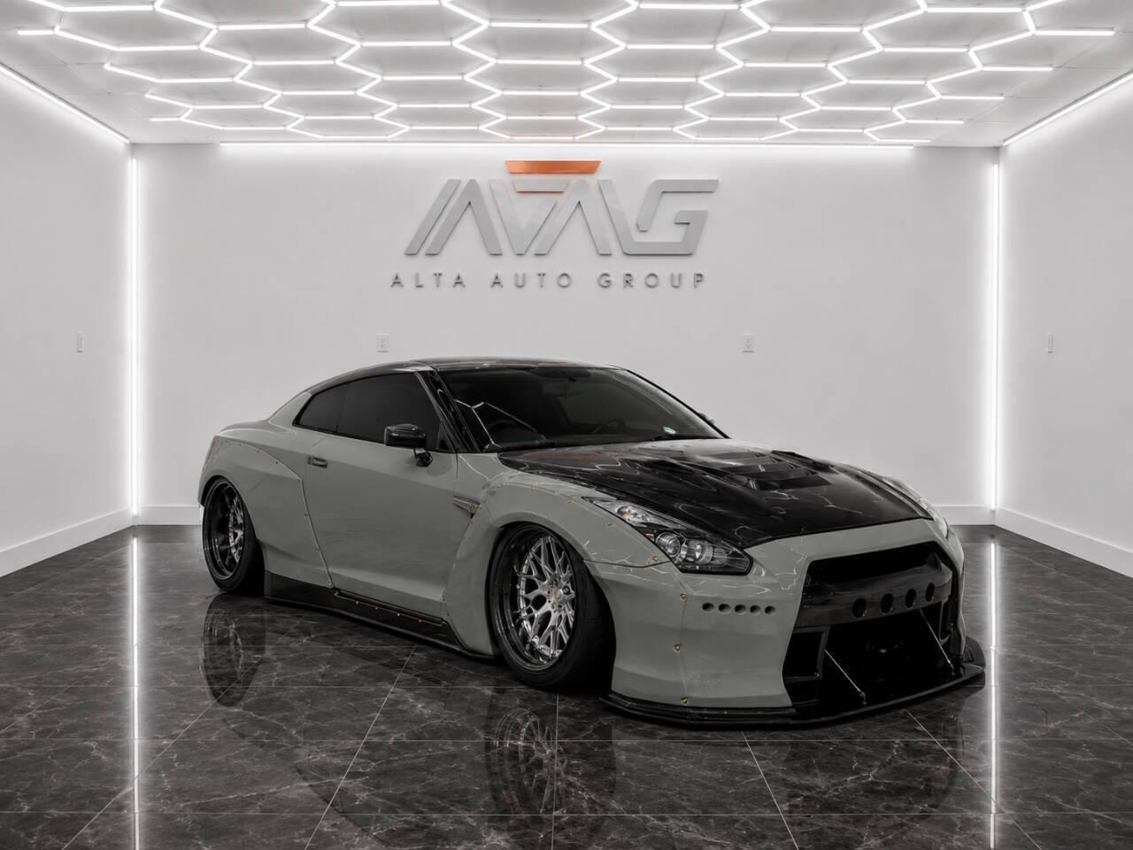 Nissan GT-R  2009