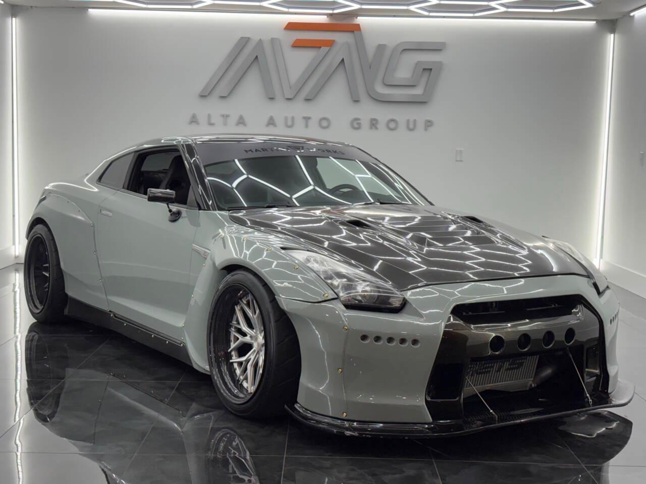 Nissan GT-R  2009