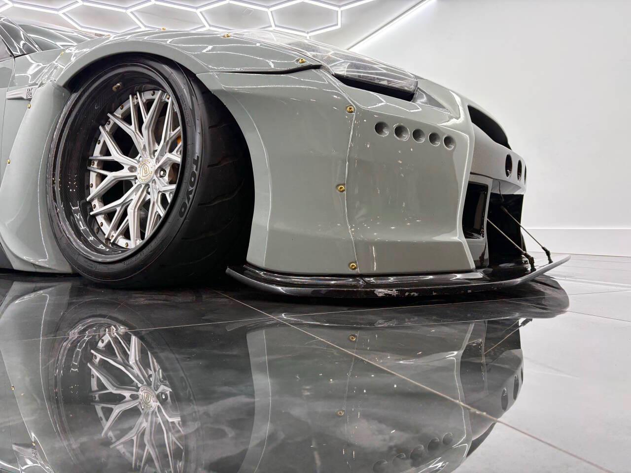 Nissan GT-R  2009