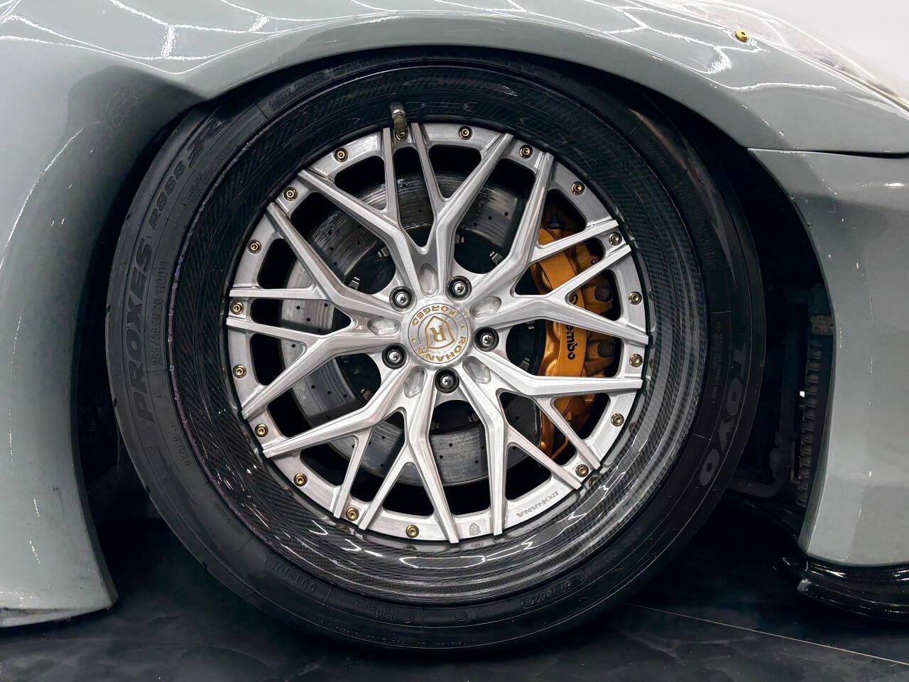 Nissan GT-R  2009