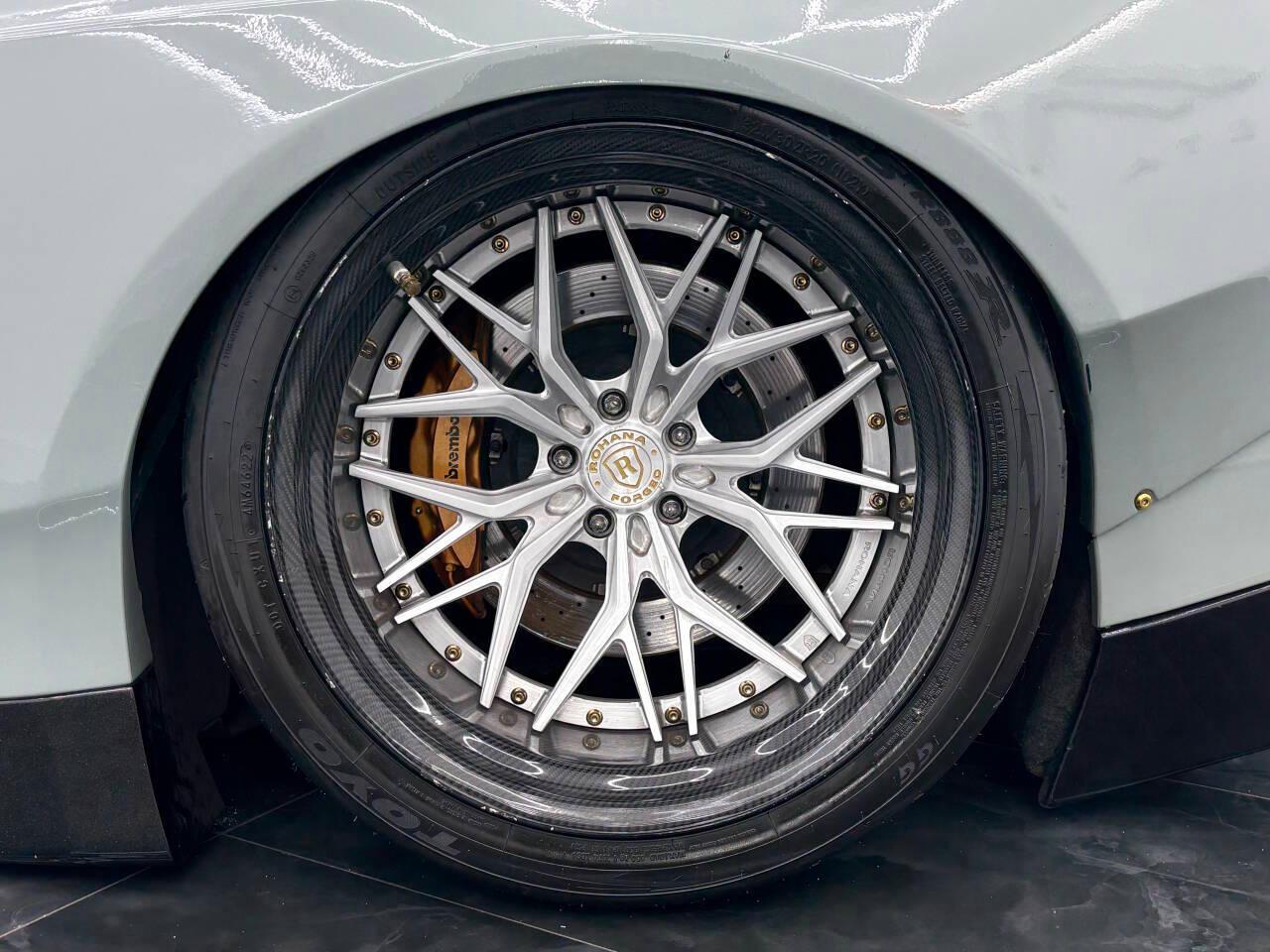 Nissan GT-R  2009