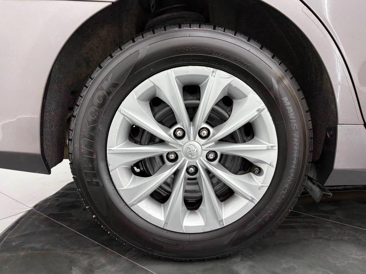 Toyota Camry SE 2017