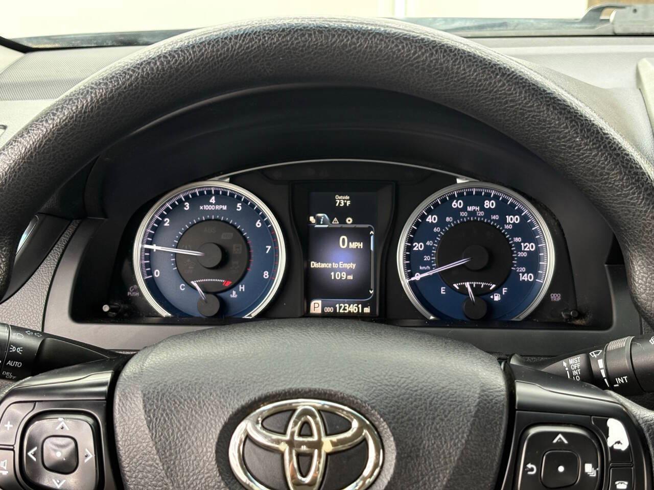 Toyota Camry SE 2017