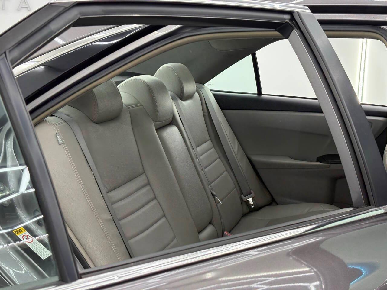 Toyota Camry SE 2017