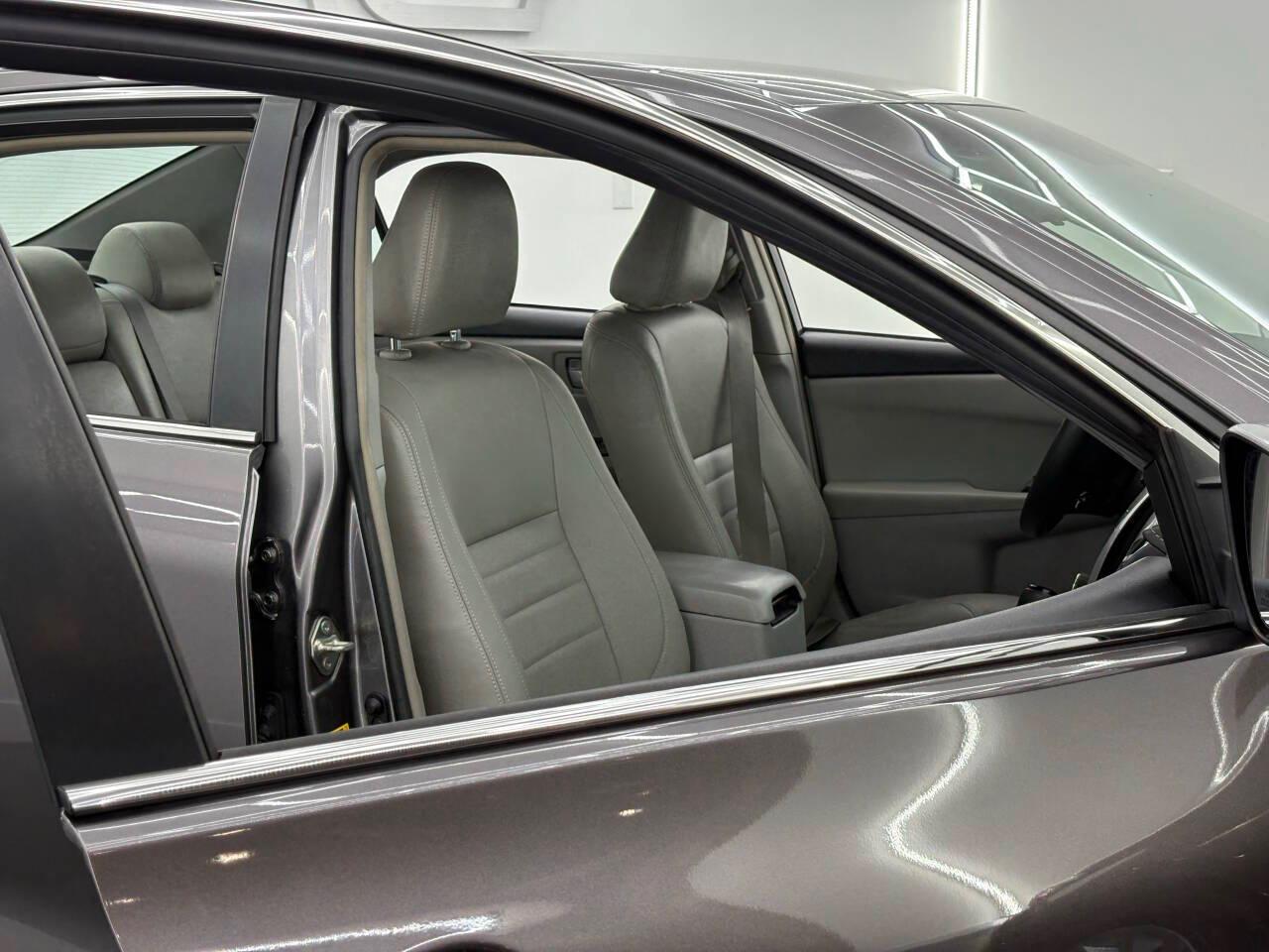 Toyota Camry SE 2017