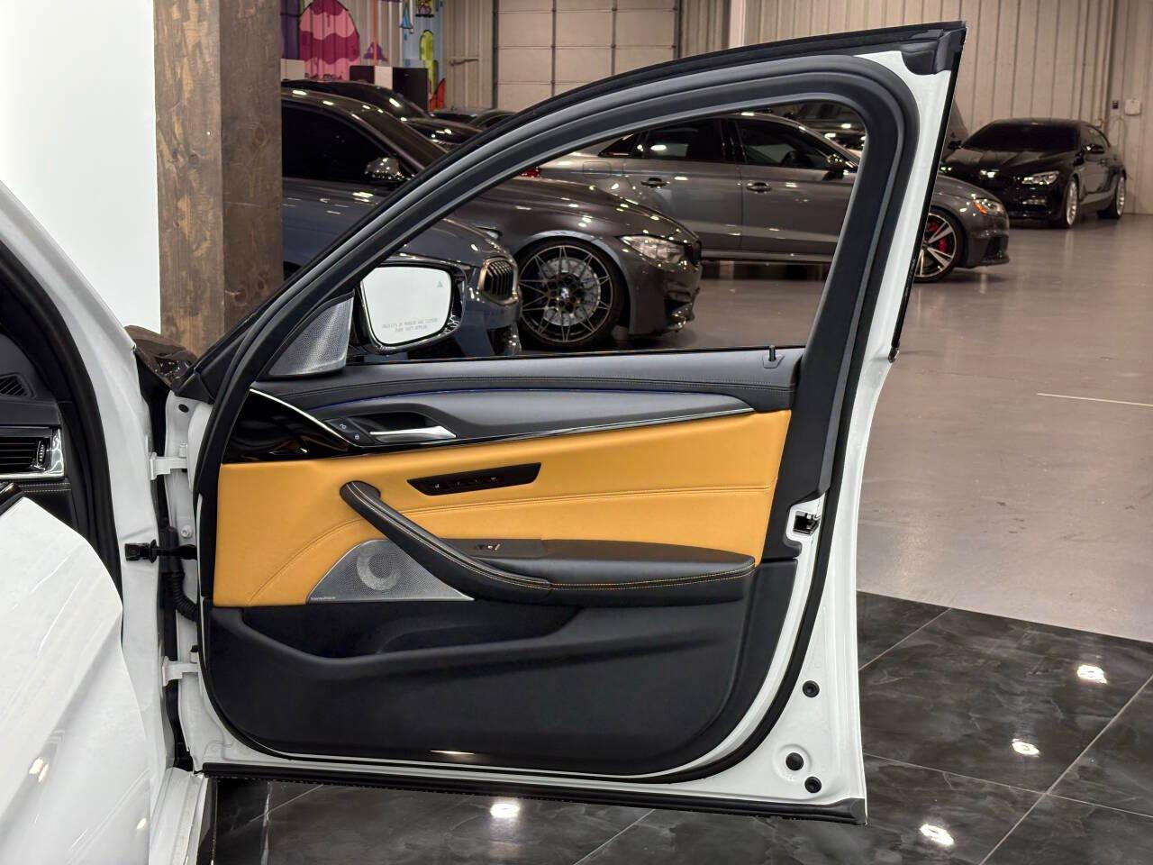 BMW M5 Base 2023