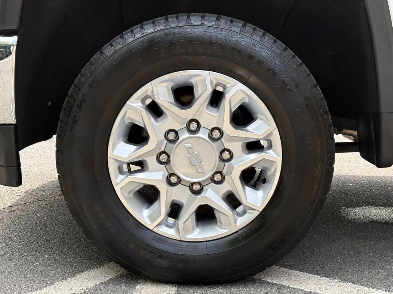 Chevrolet Silverado 2500HD LT Crew Cab Long Box 4WD 2020