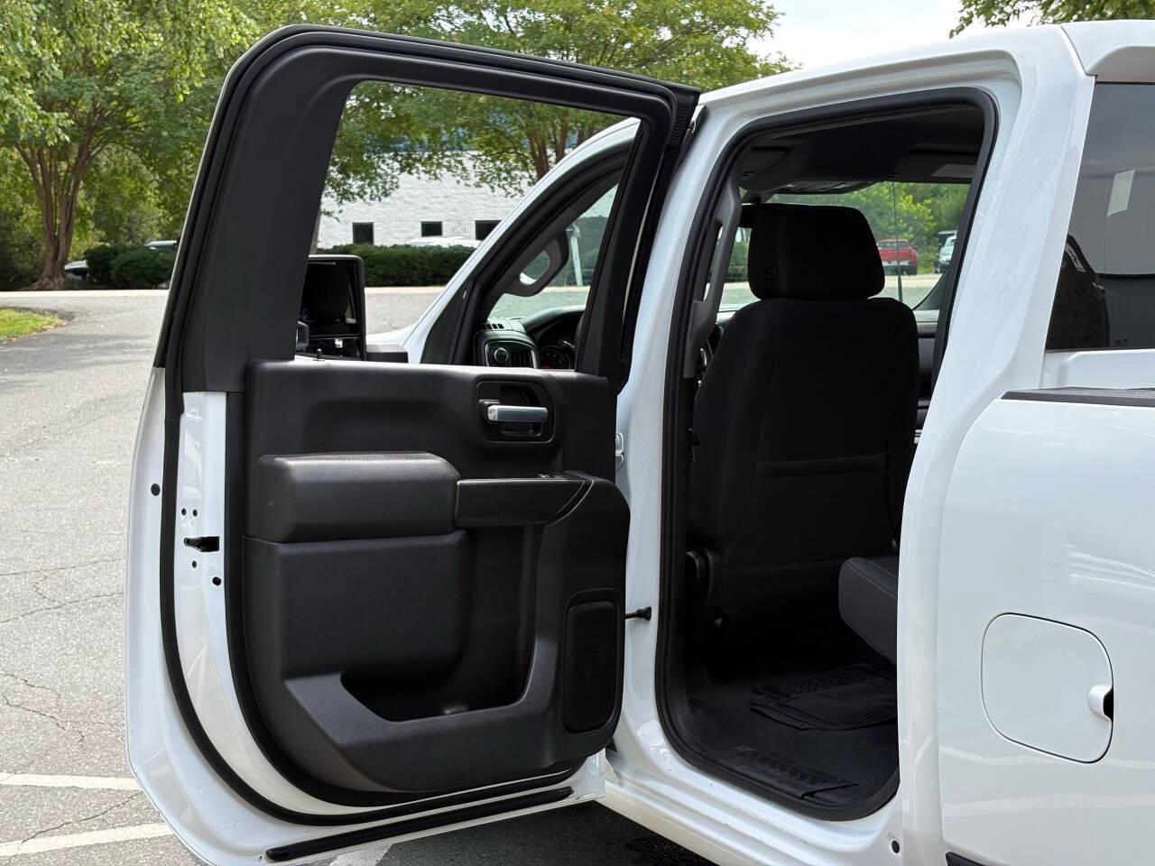 Chevrolet Silverado 2500HD LT Crew Cab Long Box 4WD 2020