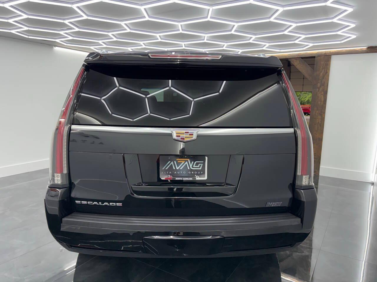 Cadillac Escalade Premium 4WD 2017