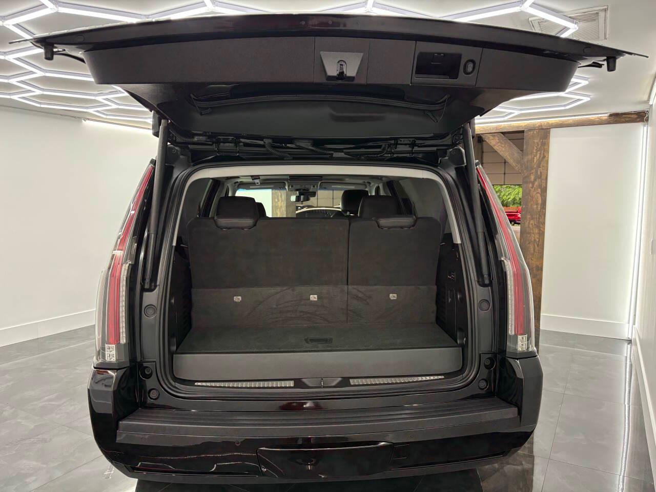 Cadillac Escalade Premium 4WD 2017