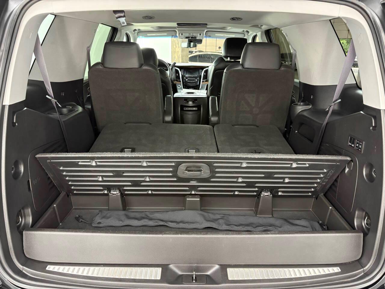 Cadillac Escalade Premium 4WD 2017