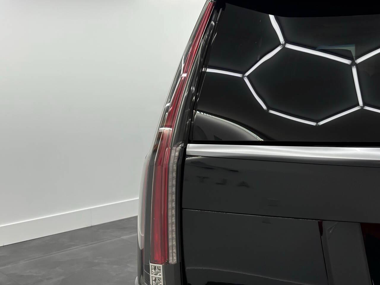 Cadillac Escalade Premium 4WD 2017