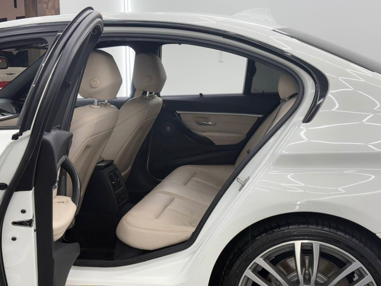 BMW 3-Series 340i xDrive Sedan 2017