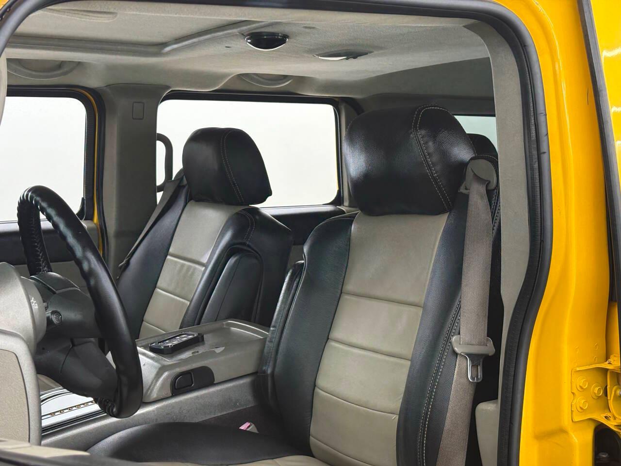 HUMMER H2 Sport Utility 2004