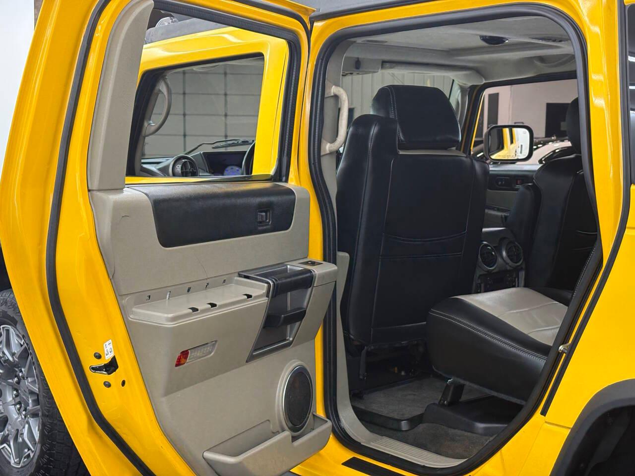 HUMMER H2 Sport Utility 2004
