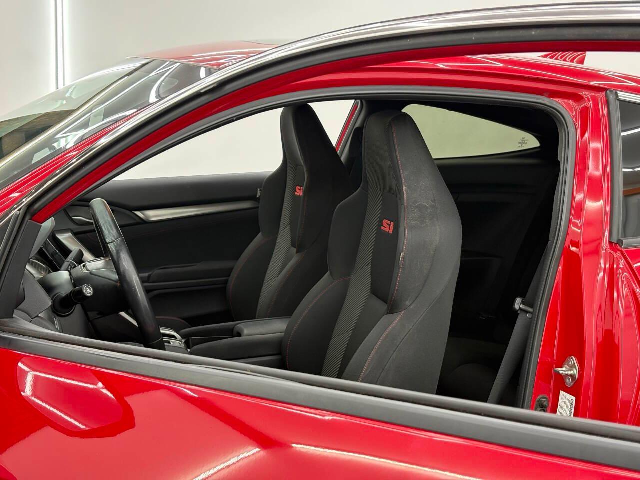 Honda Civic EX-T Coupe 6M 2018