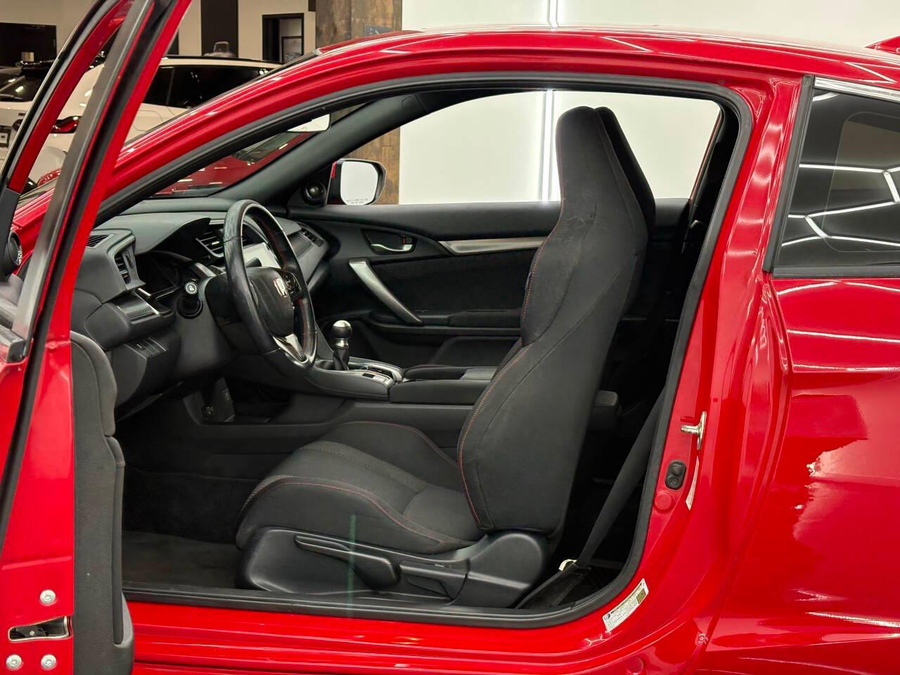 Honda Civic EX-T Coupe 6M 2018