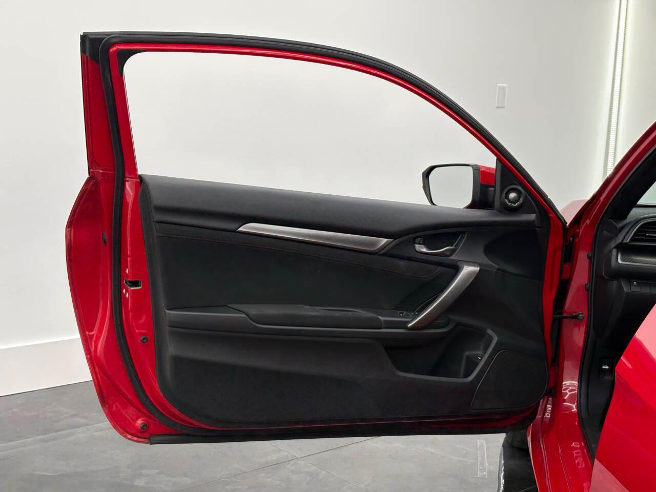 Honda Civic EX-T Coupe 6M 2018
