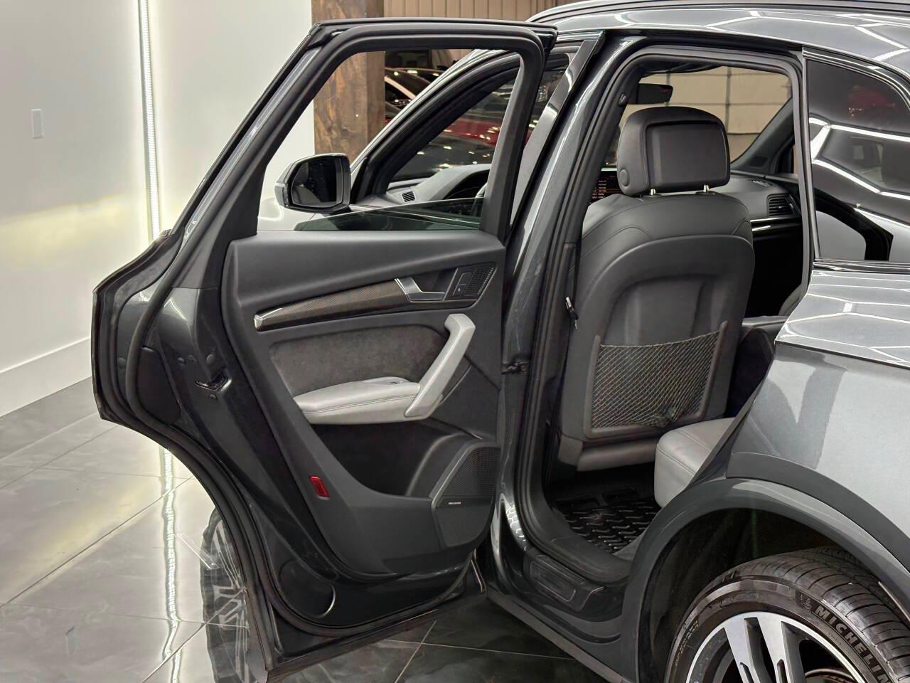 Audi SQ5 3.0T Premium Plus quattro 2019