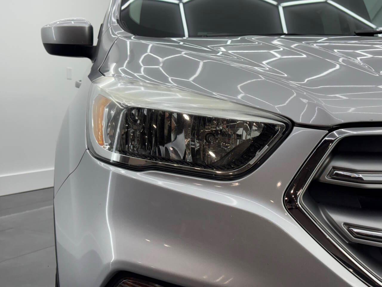 Ford Escape SE FWD 2017
