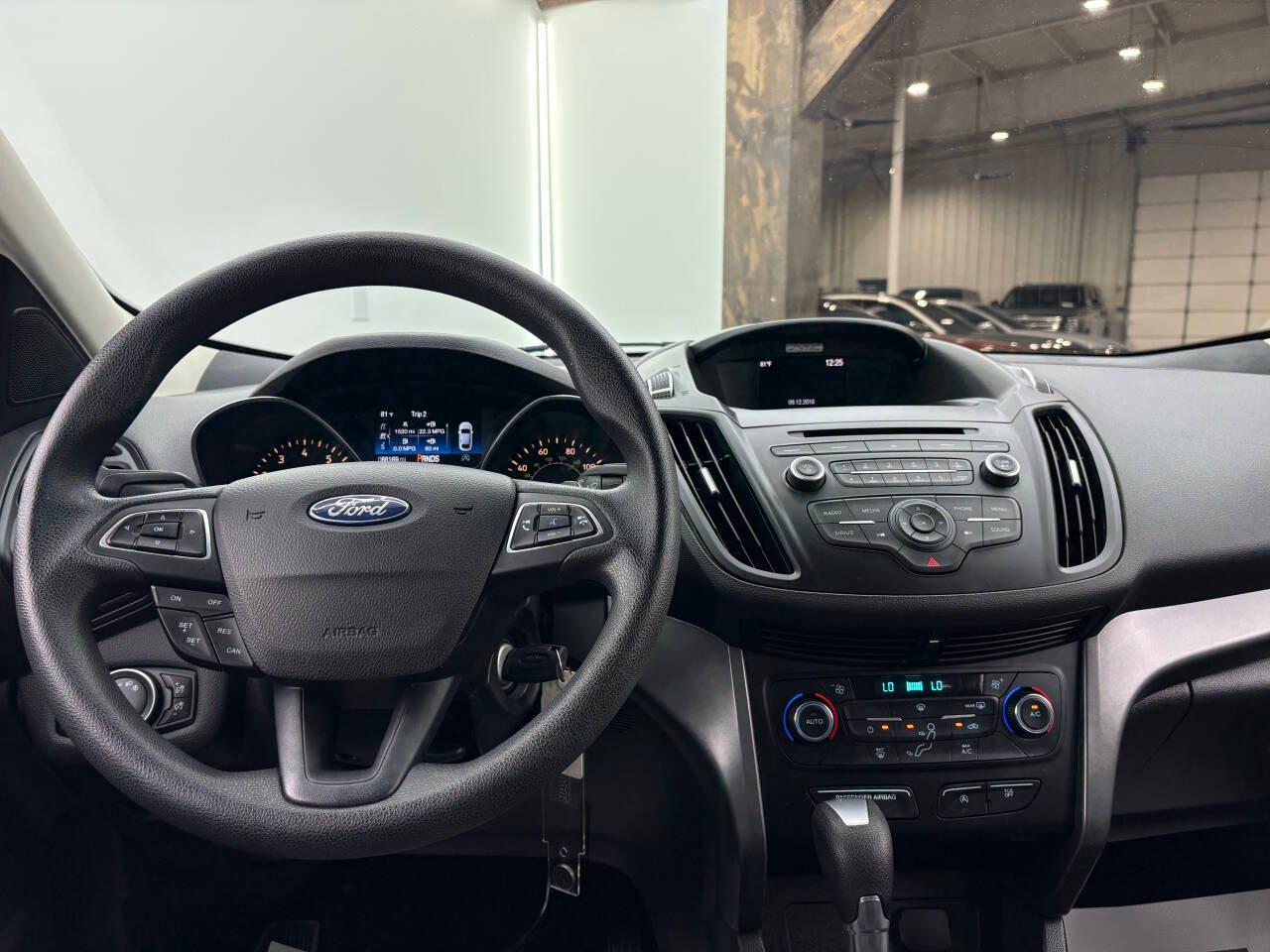 Ford Escape SE FWD 2017