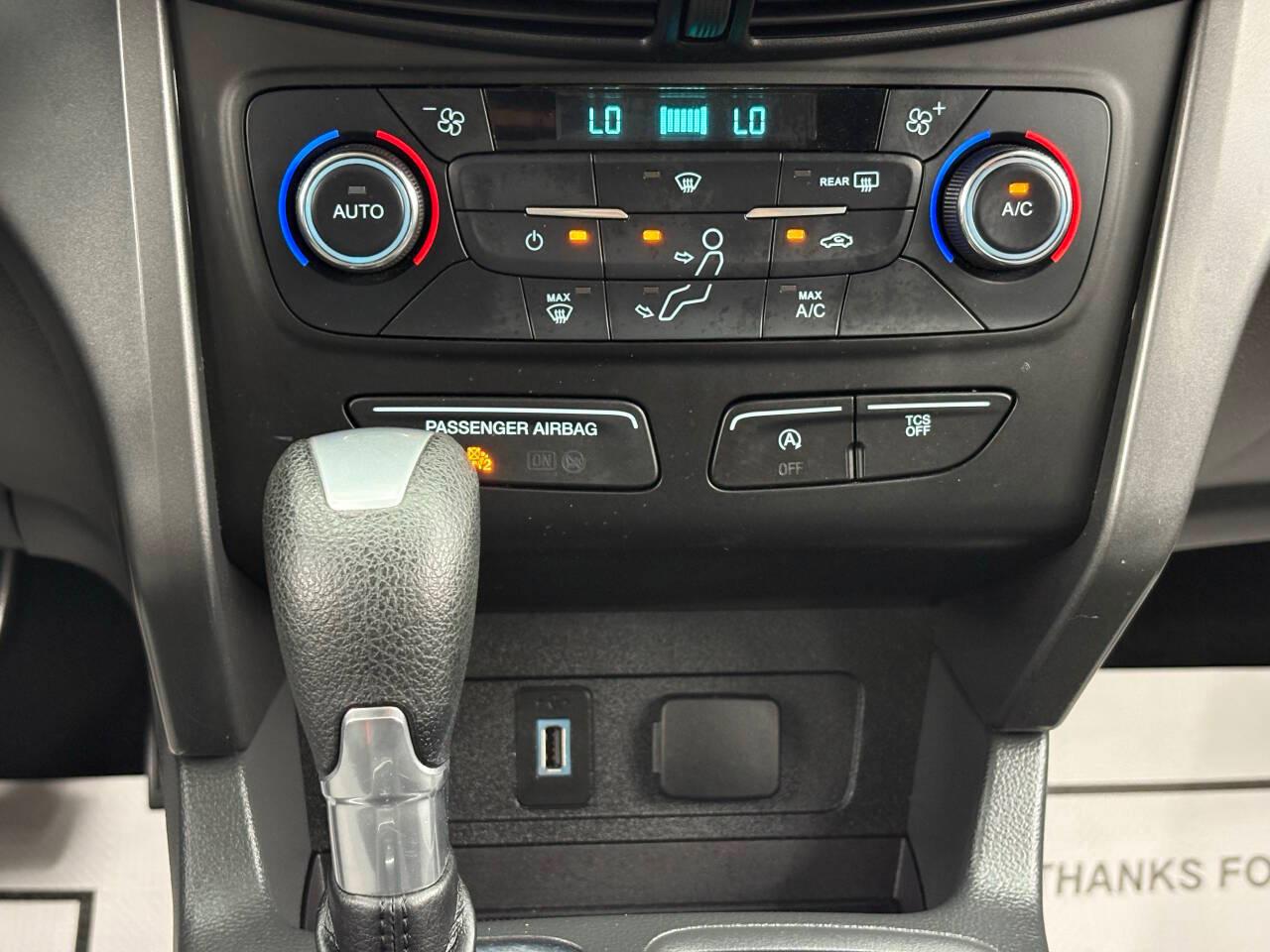 Ford Escape SE FWD 2017