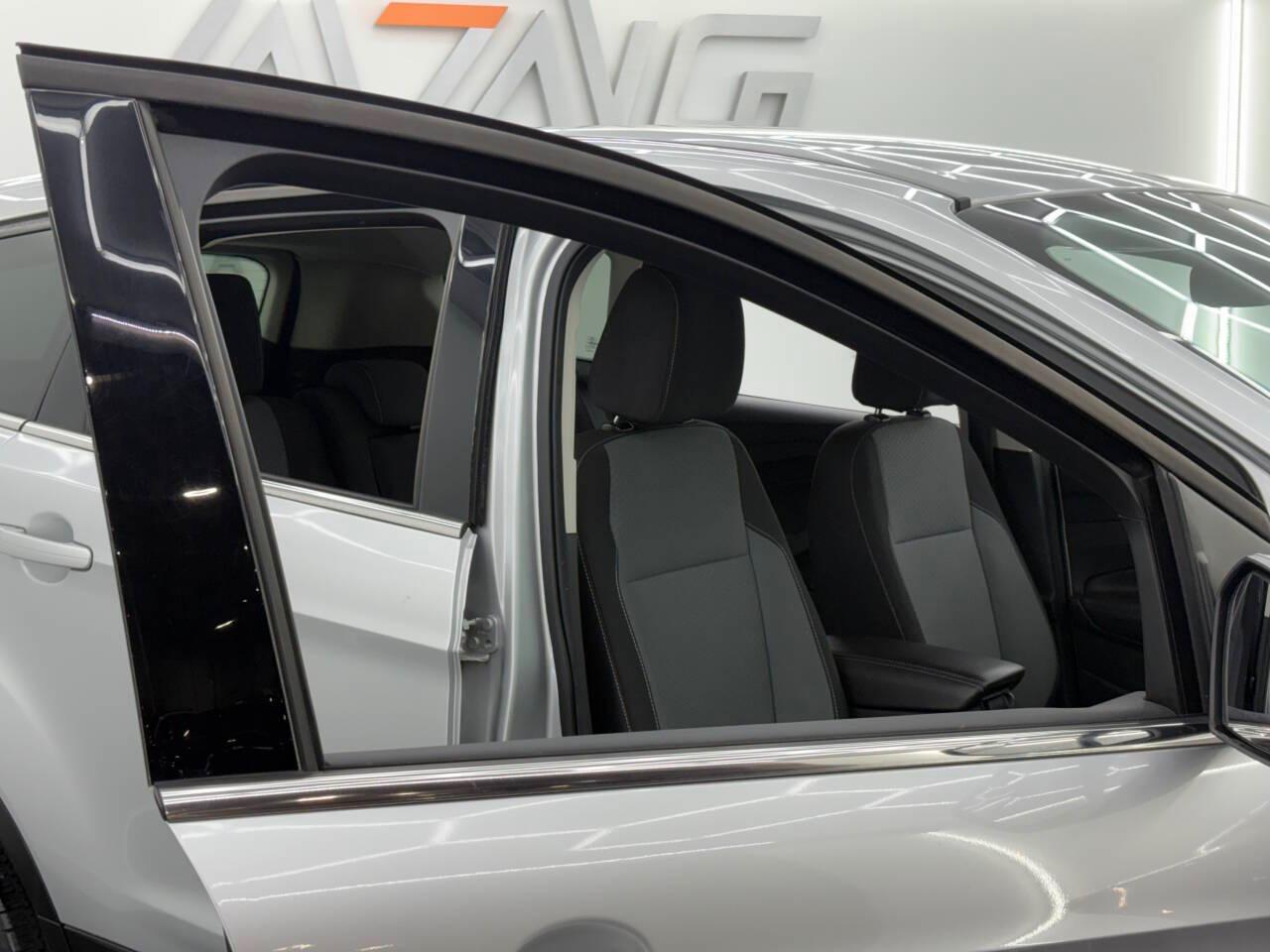 Ford Escape SE FWD 2017