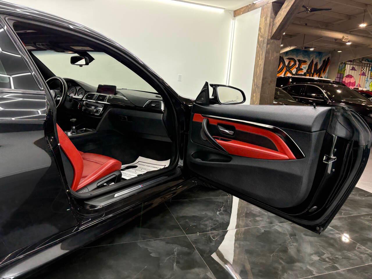 BMW M4 Coupe 2018