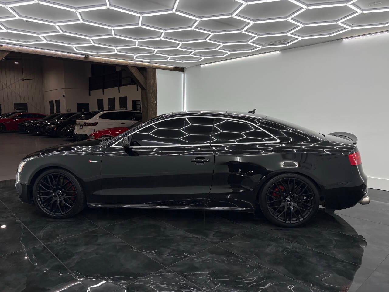 Audi S5 Premium Plus Coupe quattro 7A 2016