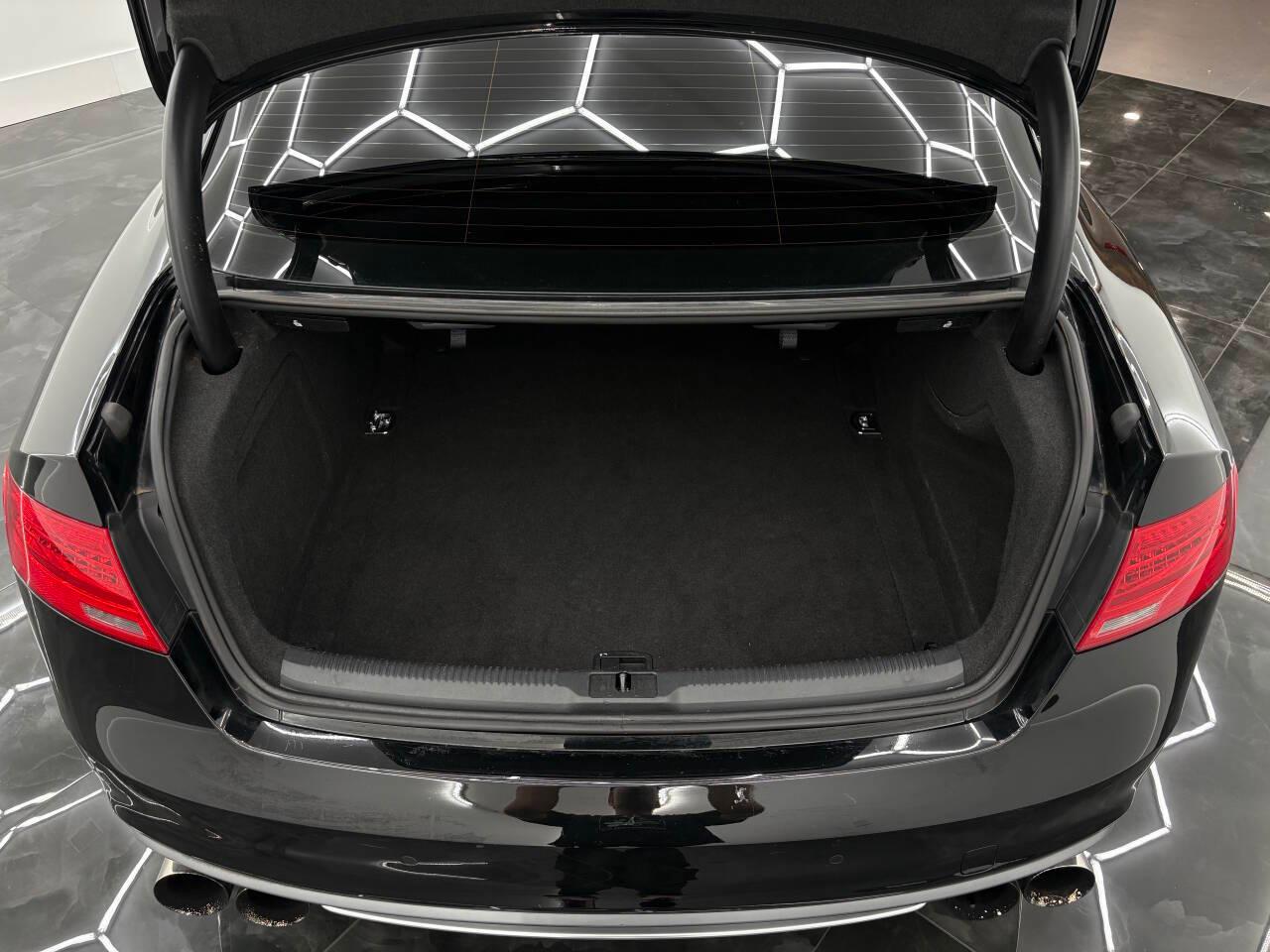 Audi S5 Premium Plus Coupe quattro 7A 2016