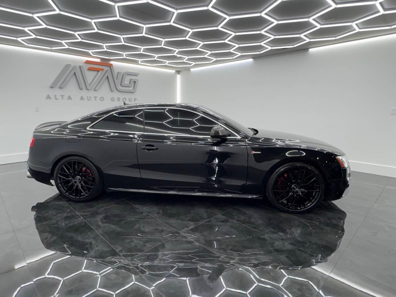Audi S5 Premium Plus Coupe quattro 7A 2016