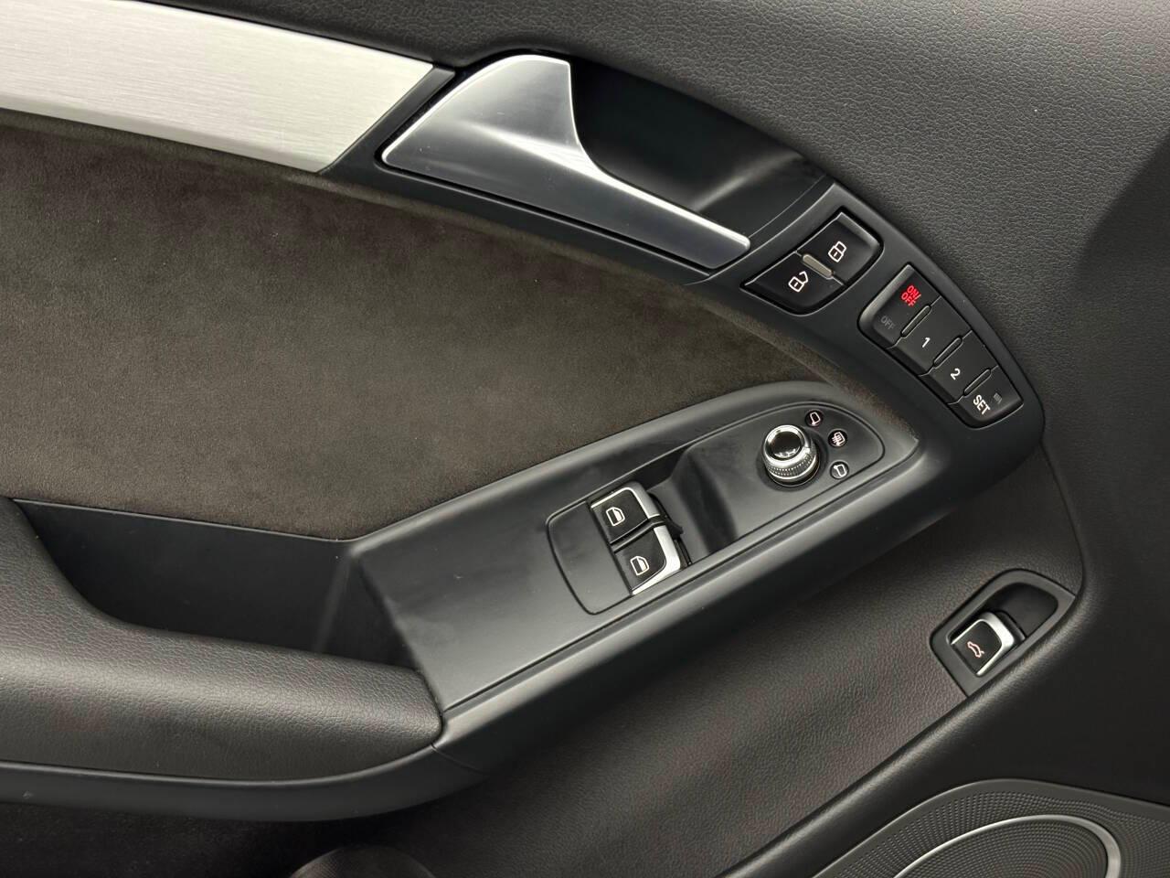 Audi S5 Premium Plus Coupe quattro 7A 2016