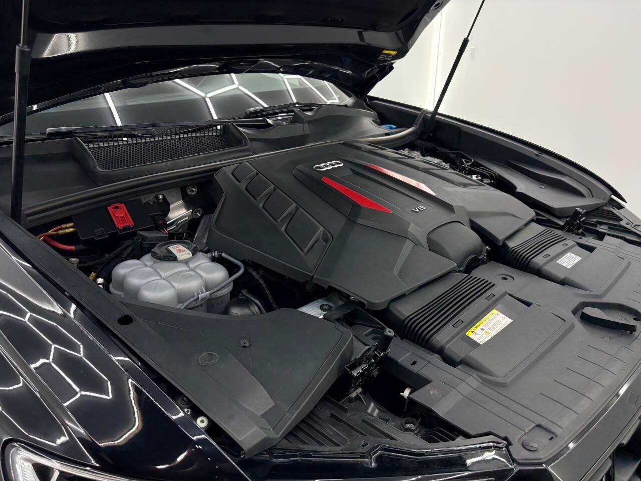 Audi SQ8 Premium Plus TFSI quattro 2021
