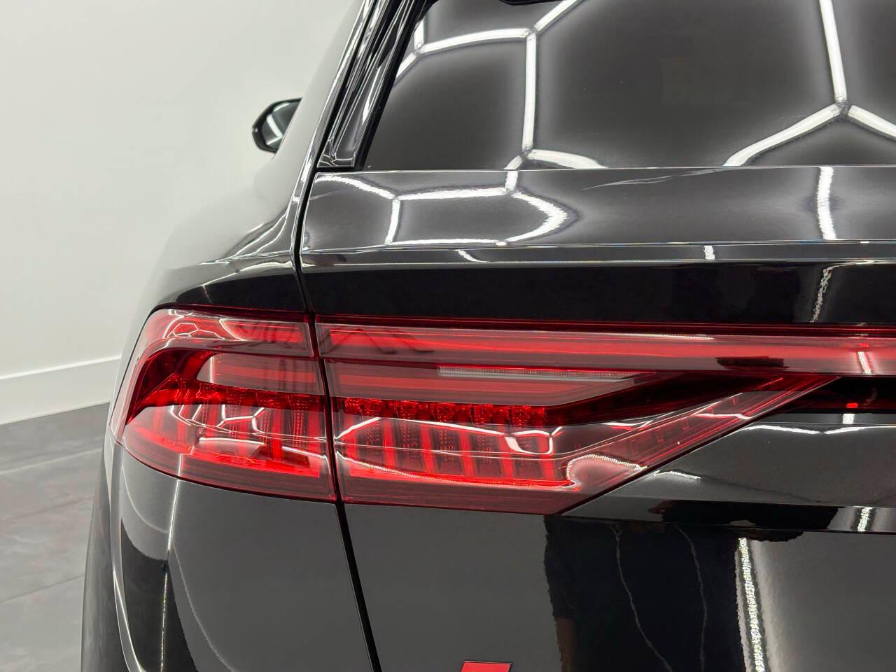 Audi SQ8 Premium Plus TFSI quattro 2021