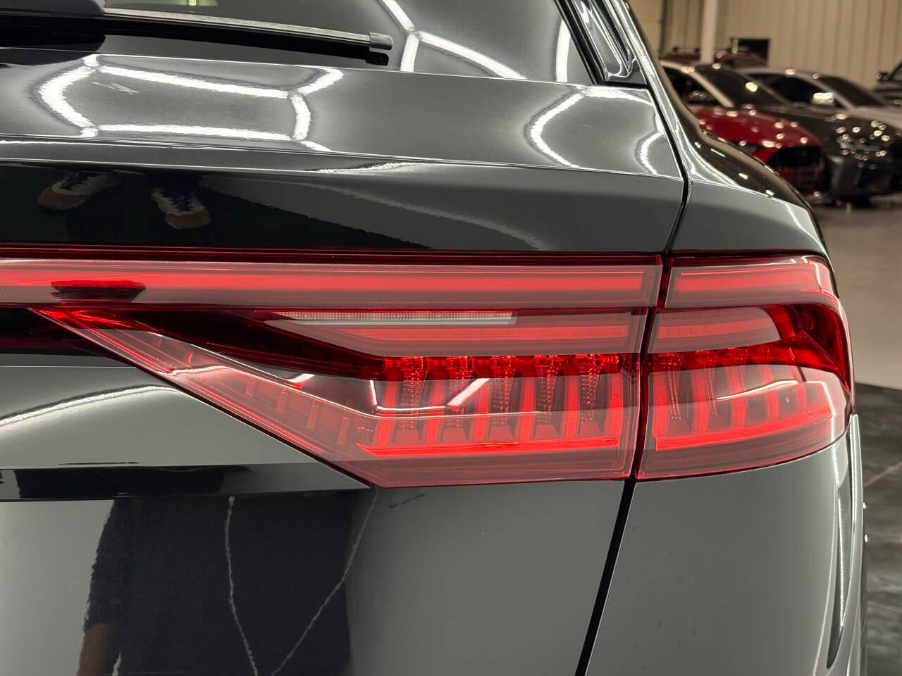 Audi SQ8 Premium Plus TFSI quattro 2021