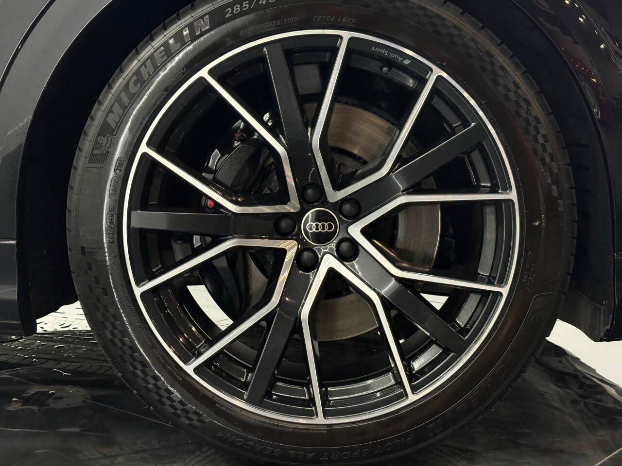 Audi SQ8 Premium Plus TFSI quattro 2021