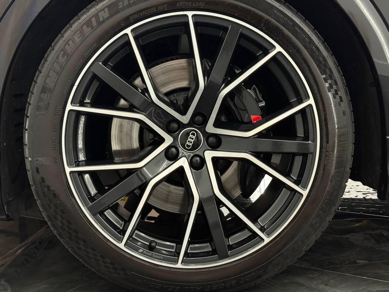 Audi SQ8 Premium Plus TFSI quattro 2021
