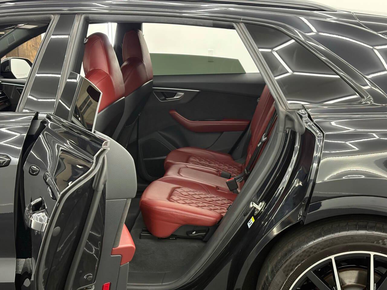 Audi SQ8 Premium Plus TFSI quattro 2021