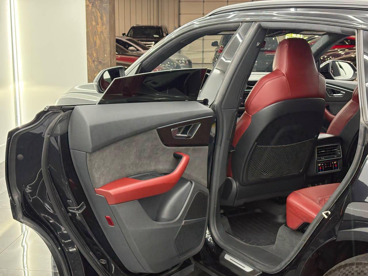 Audi SQ8 Premium Plus TFSI quattro 2021