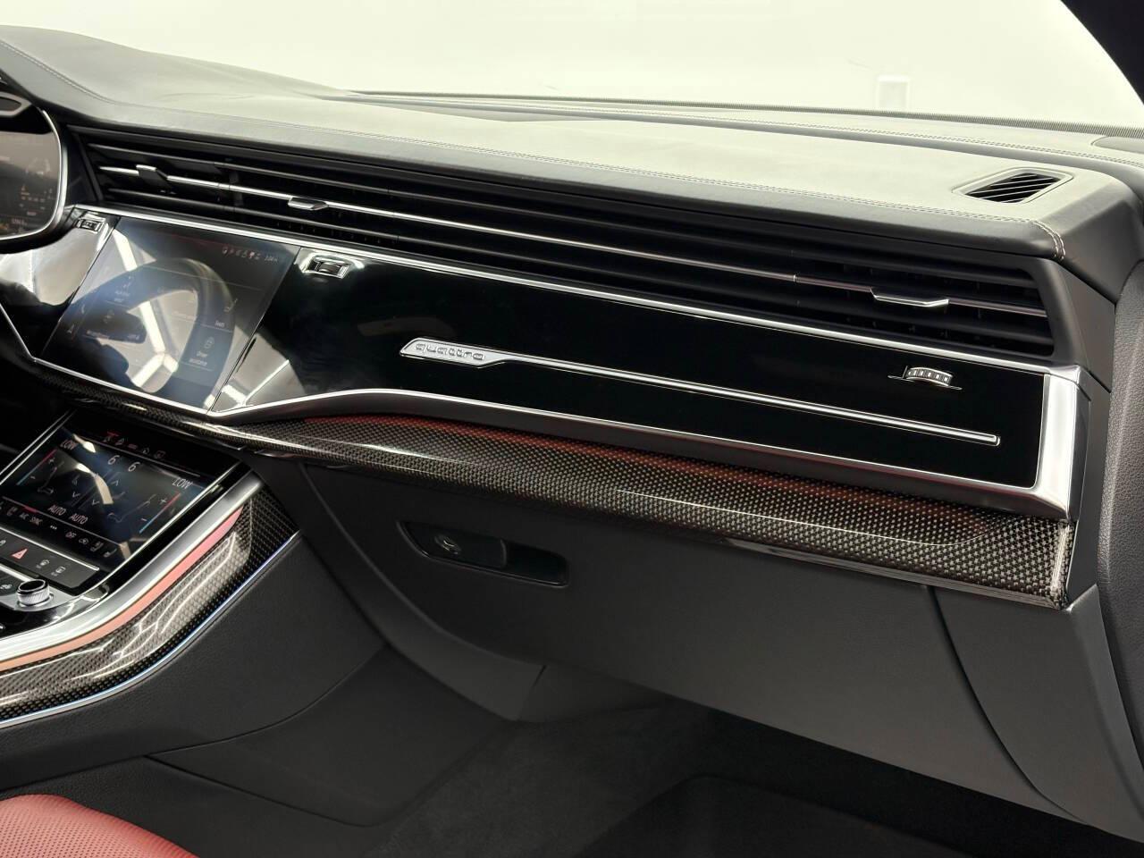 Audi SQ8 Premium Plus TFSI quattro 2021