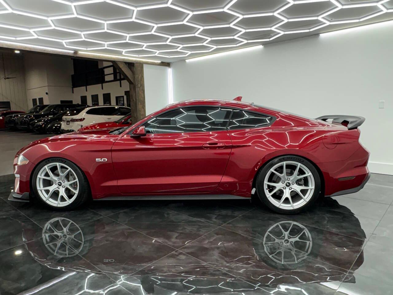 Ford Mustang GT Premium Coupe 2021