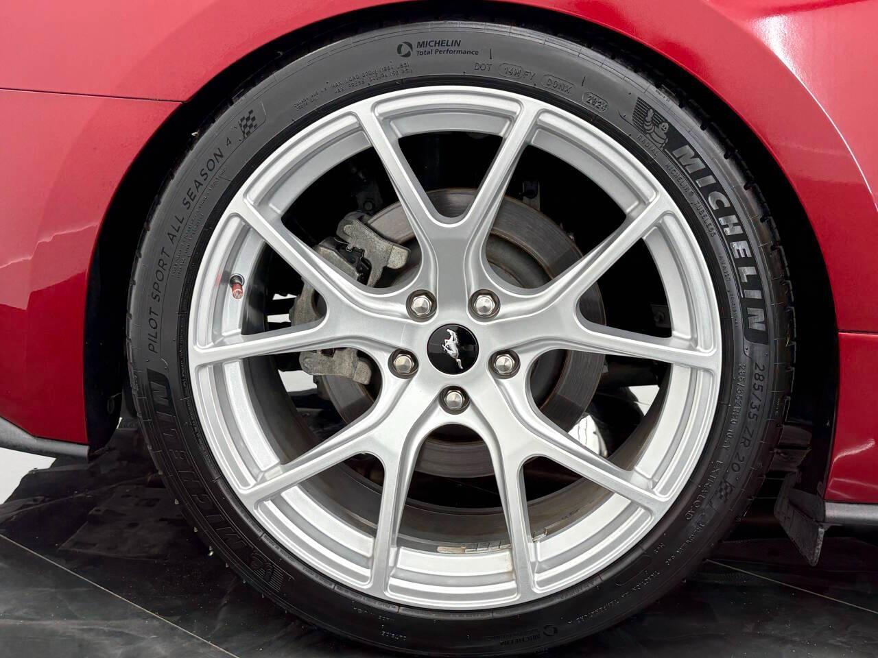 Ford Mustang GT Premium Coupe 2021