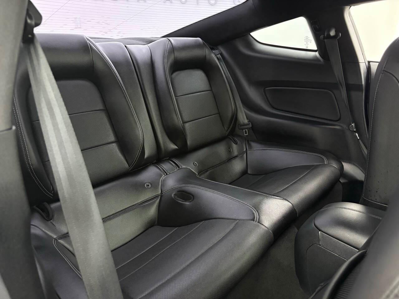 Ford Mustang GT Premium Coupe 2021