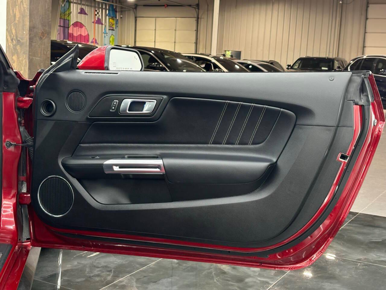 Ford Mustang GT Premium Coupe 2021
