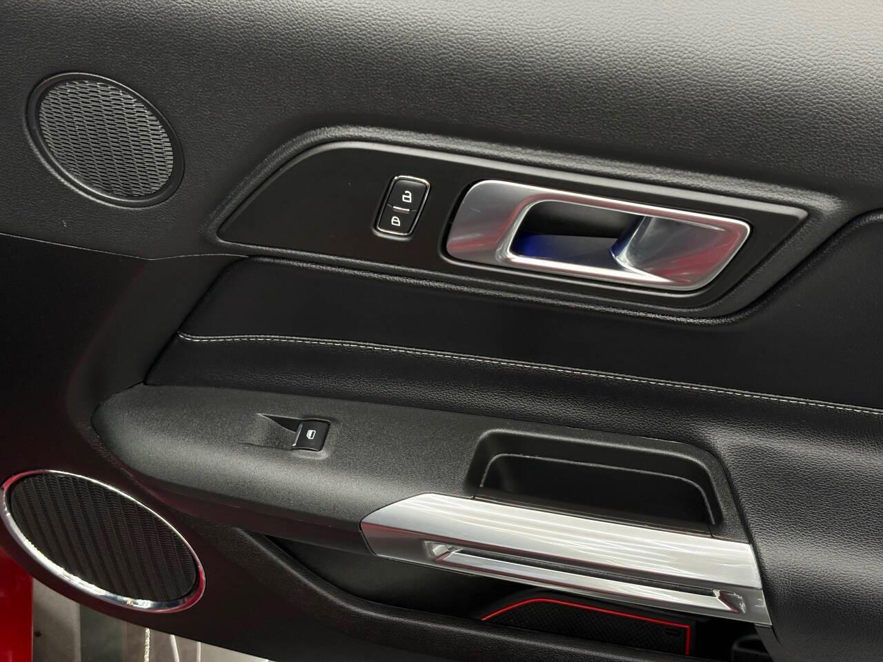 Ford Mustang GT Premium Coupe 2021