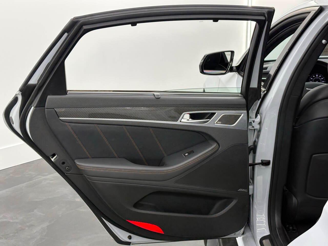 Genesis G80 3.3T Sport 2018